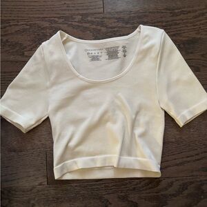 White Seamless top